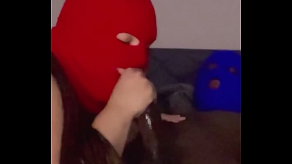 Latina BBW Wife Deepthroats a Amateur