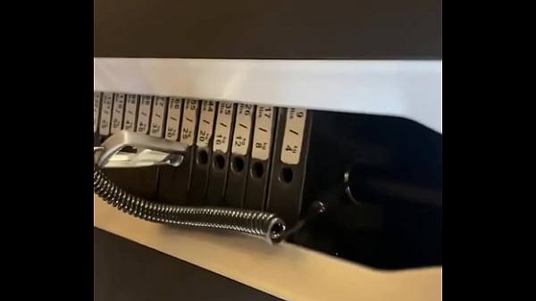 Gym time! #brazilian #housewife #LUNA #sexy #gym #gymtime #sunday #legday #morena #brunette #GoodMorning