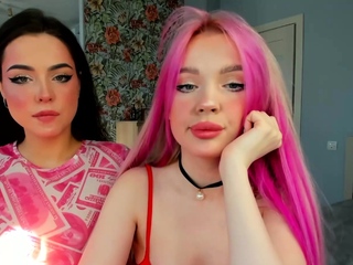 Amateur Teen Lesbians Kissing