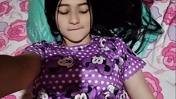 Llevé a la de mi vecina a casa y me la follé en el camino ( CASERO REAL)