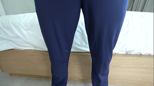 Secretary jerks off and sucks boss’s huge cock in hotel! Female POV, cum play!