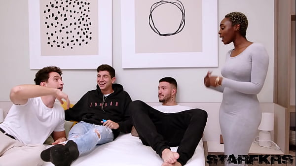 INTERRACIAL FOURSOME WITH EBONY QUEEN ZAAWAADI