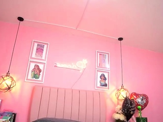 Shemale masturbating big cock
