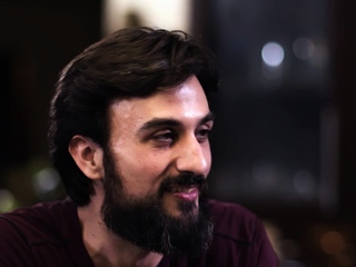 Guy prepared special dinner for couple