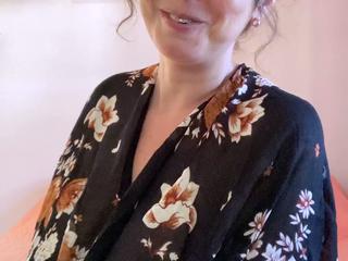 Big boobs milf masturbates with her dildo