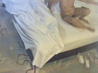 Amateur fucking while on hidden cam
