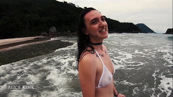 Alice Kink taking her micro bikini off at the public beach – SP