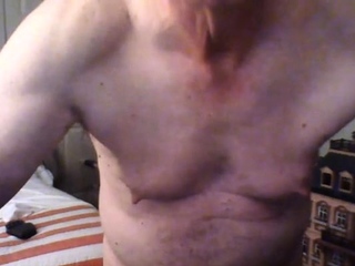 72 yo man from USA
