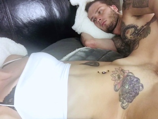 Amateur selfshot round fingers and toy inside the pussy