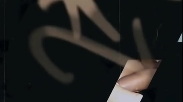 Morena poderosa, charmosa e provocante em cada movimento